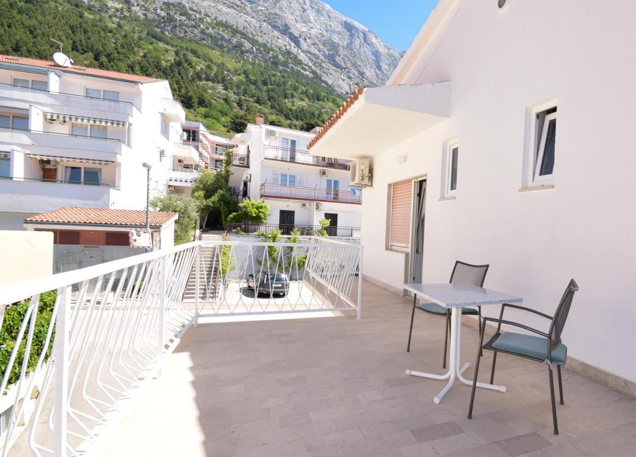 B&B Villa Ivona 2 Baška Voda Exterior foto